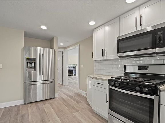 2nd image of 26 Forest St