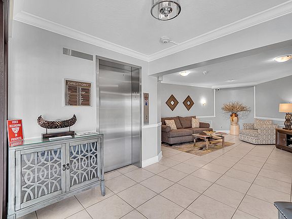 3rd image of 2871 N Ocean Blvd APT M338