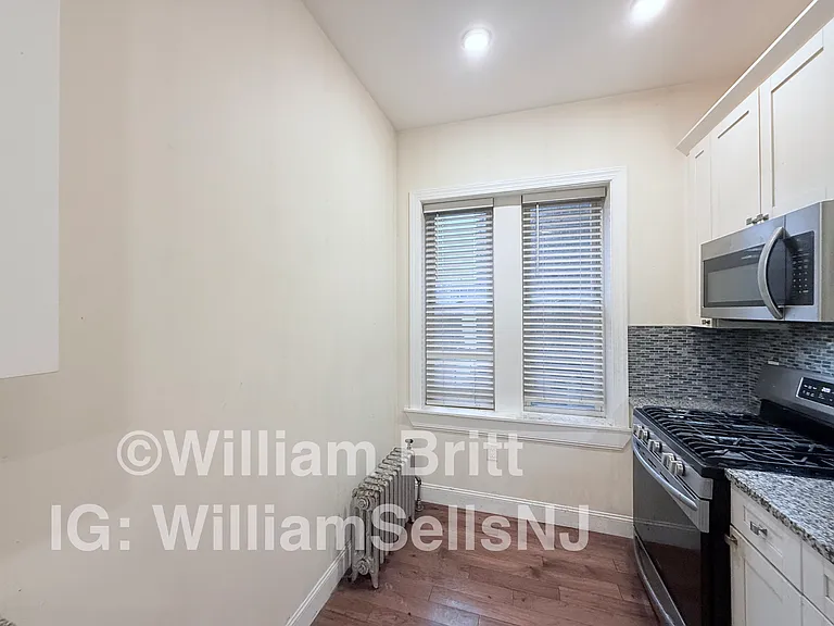 64-66 Sherman Pl #48A — Photo 3