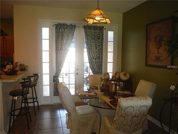 4th image of 2054 Island Walk Dr