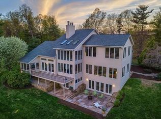 290 Lancaster Ave, Lunenburg, MA 01462