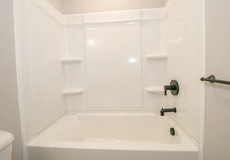1115-E1 Hillwood Dr — Photo 21