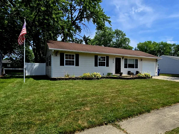 408 Prairie St, Crown Point, IN 46307