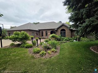 1001 E Ridge Rd, Sioux Falls, SD 57105