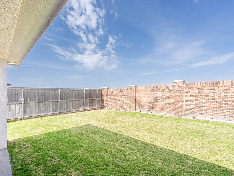 3611 El Cajon Ave — Photo 33