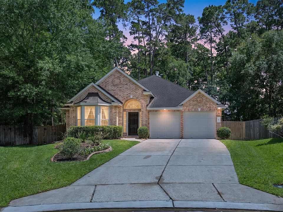 1st image of 2 Gilded Crest Ct