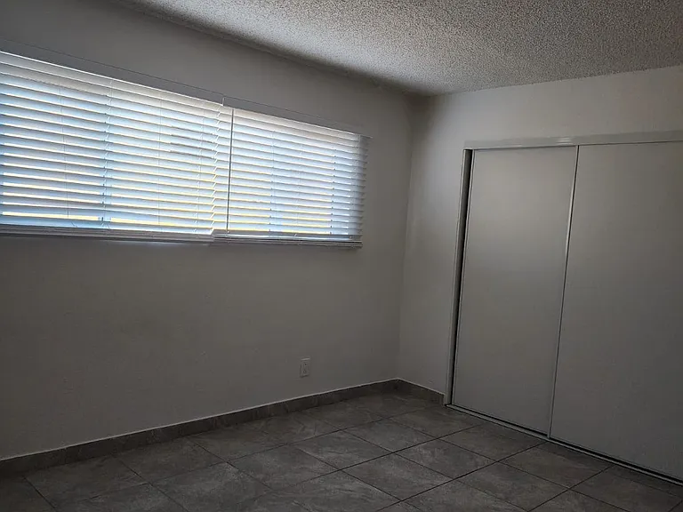 8530 Cedros Ave #2 — Photo 8