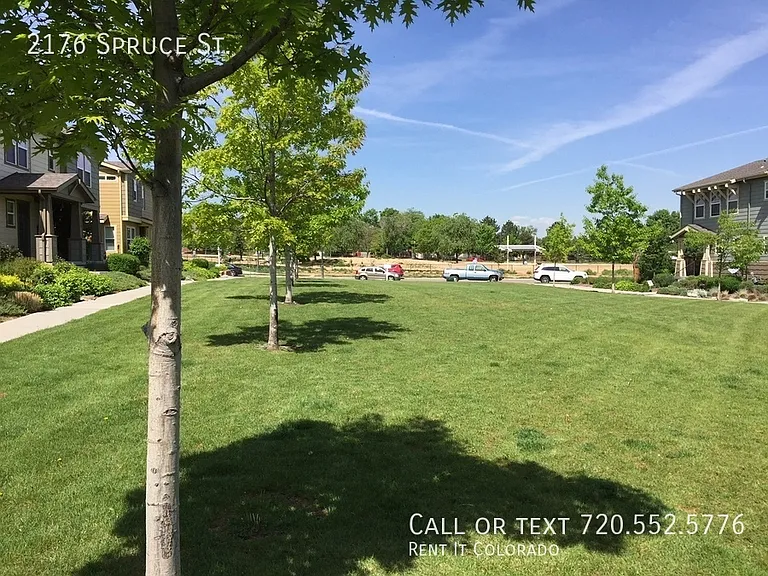 2176 Spruce St — Photo 26