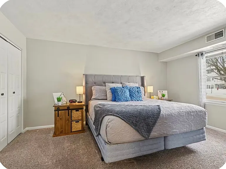 554 Allison Dr — Photo 16