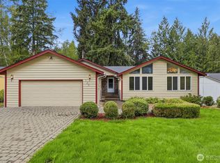325 Rollingwood Drive, Kelso, WA 98626