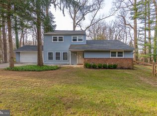 563 Pugh Rd, Wayne, PA 19087