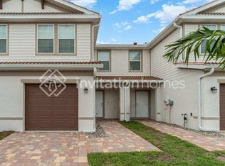 7153 Greenwood Park Cir #22, Fort Myers, FL 33967