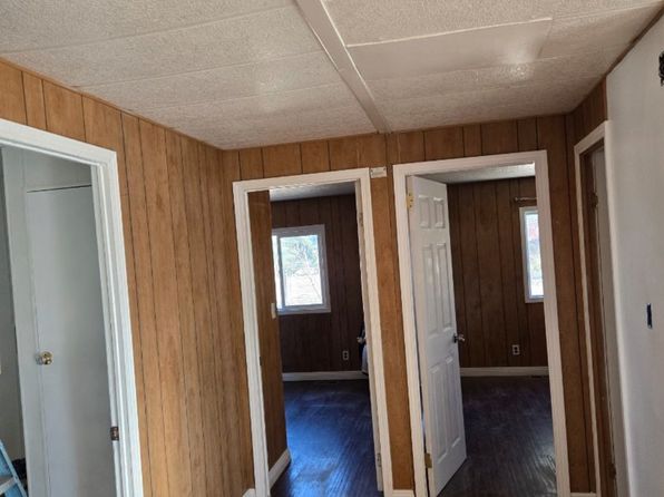 (undisclosed Address)