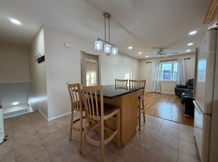 97 Spratt Ave FLOOR 2, Staten Island, NY 10306