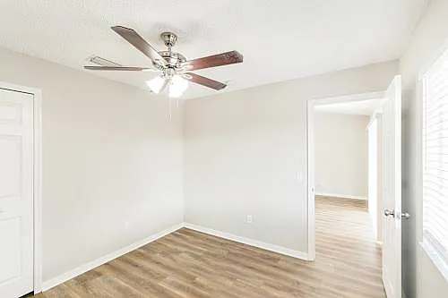 13390 Prestwick Dr — Photo 8