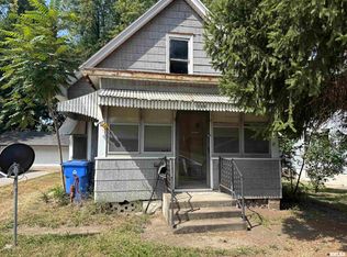 1003 Summer St, Pekin, IL