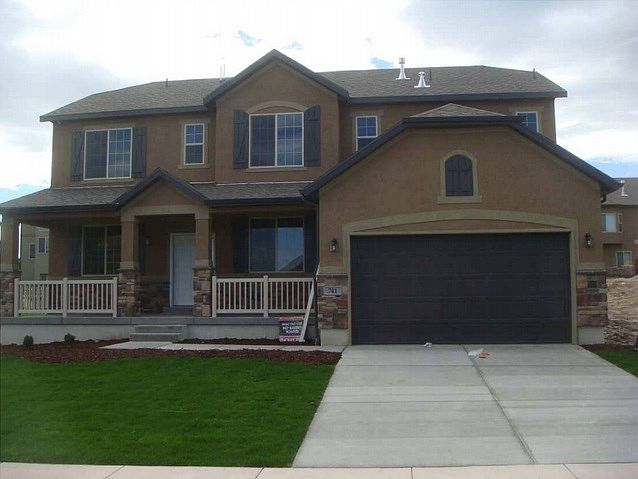 1st image of 741 Pineview Dr