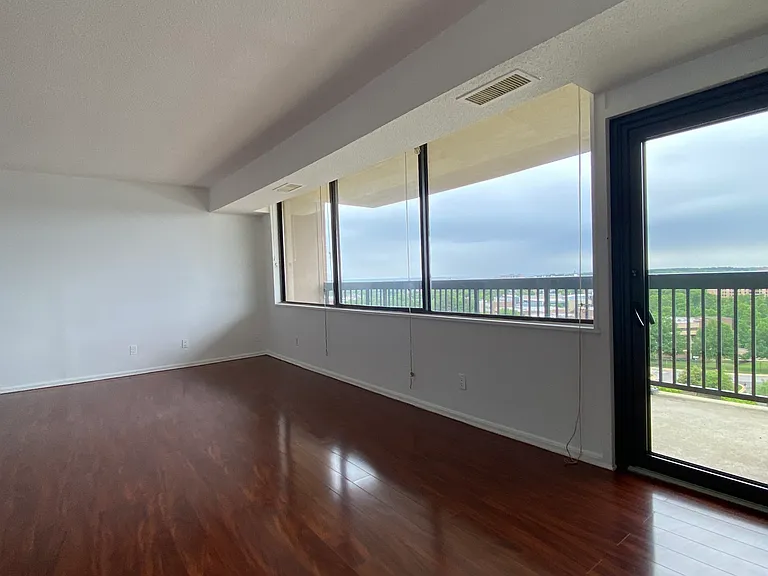 3713 George Mason Dr #1401 — Photo 4
