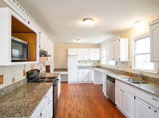 597 Rock Hill Church Rd, Stafford, VA 22556