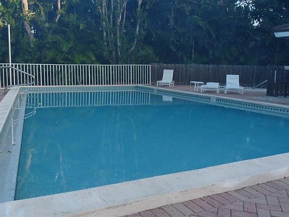 3rd image of 651 E Gulf Dr Unit 123