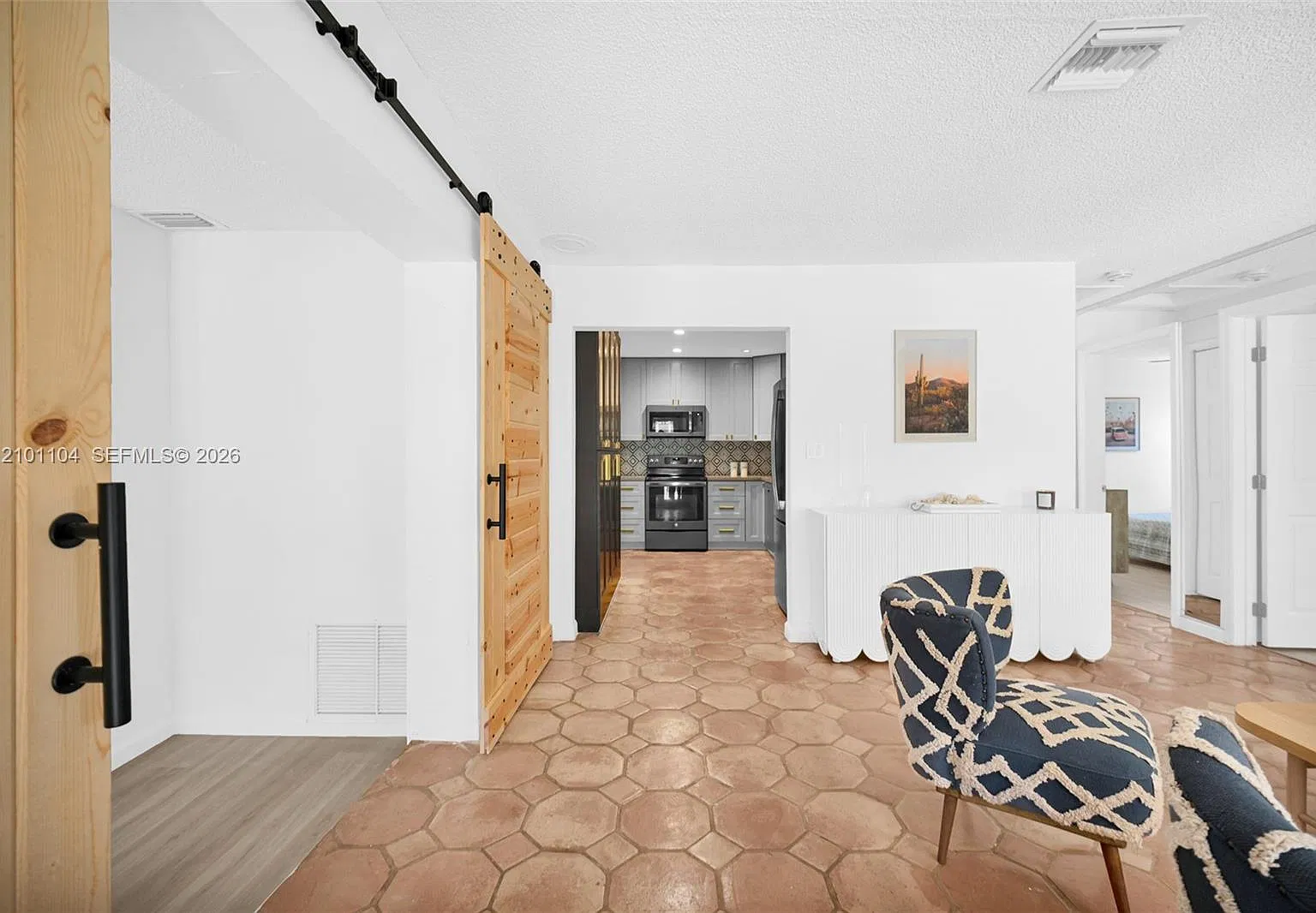 North Andrews Terrace Fir — Photo 3