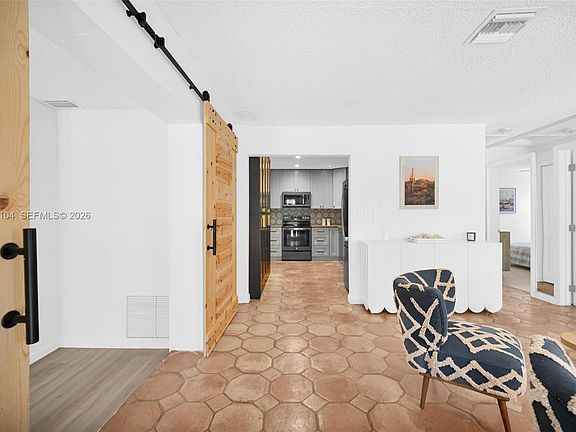 3rd image of 121 NW 55th St