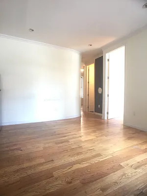 Rented by (Legacy) NY Quality Living Uptown | media 17