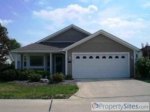 1st image of 3869 Fennway Blvd