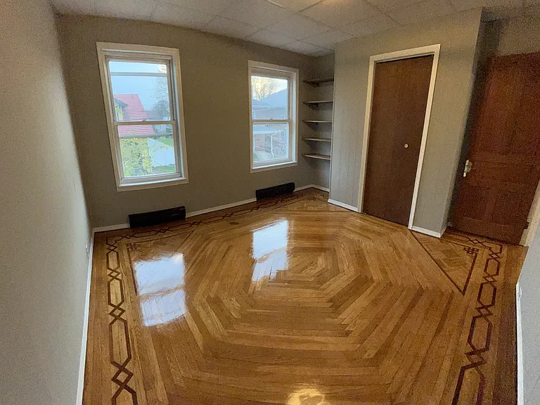 437 Elm St — Photo 7