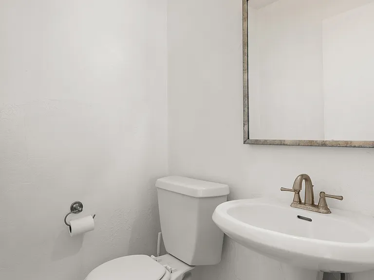 1295 Prospect St #C — Photo 13