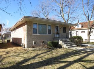 9752 Rutherford Ave, Oak Lawn, IL 60453