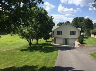 1105 Skyline Dr, Jonesborough, TN 37659