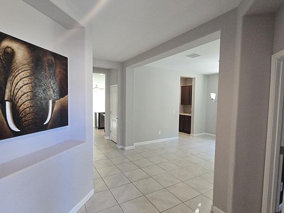 2nd image of 42195 W SANTA FE Street