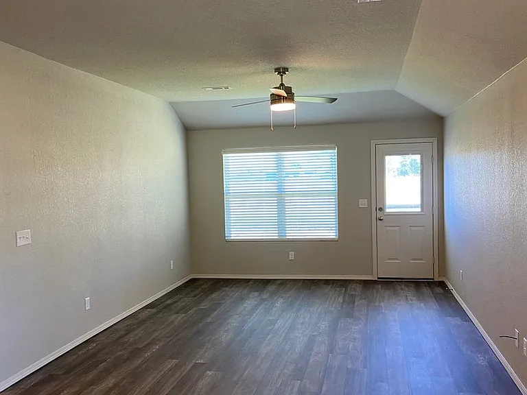 10413 Cypress Knee Dr — Photo 8