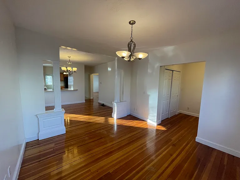 24 Frederick Ave #24 — Photo 4