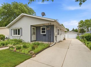 590 E 10th St, Fond Du Lac, WI 54935