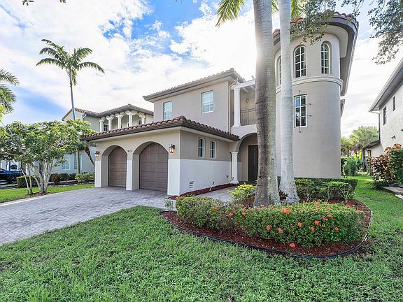 3rd image of 8031 NW 125TH Terrace