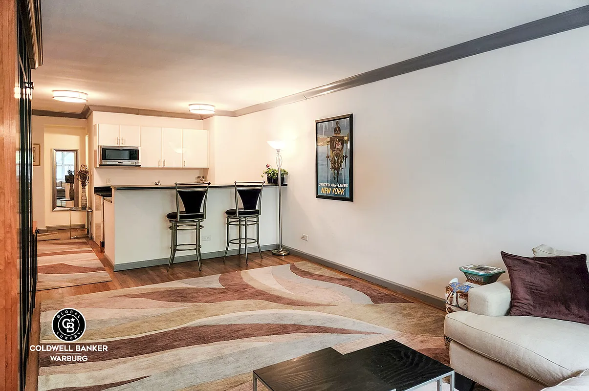 345 East 54th St Unit 3C  