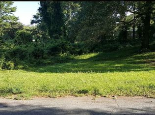 2392 Cranbrooke Dr, Decatur, GA 30032