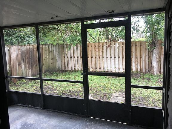 5th image of 1515 Heritage Ln