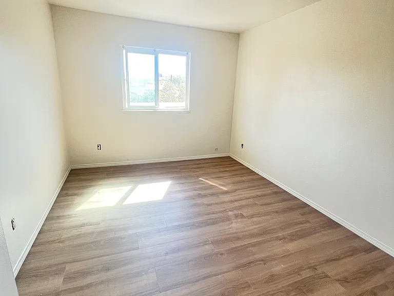 12206 Rancho Bernardo Rd #B — Photo 12