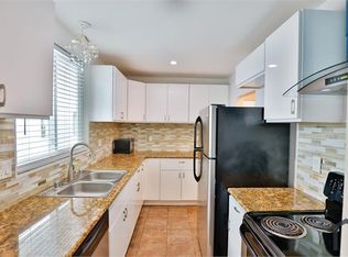 141 N New Hampshire Ave, Los Angeles, CA 90004
