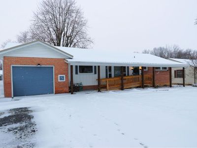 490 N 3rd St, Upper Sandusky, OH, 43351