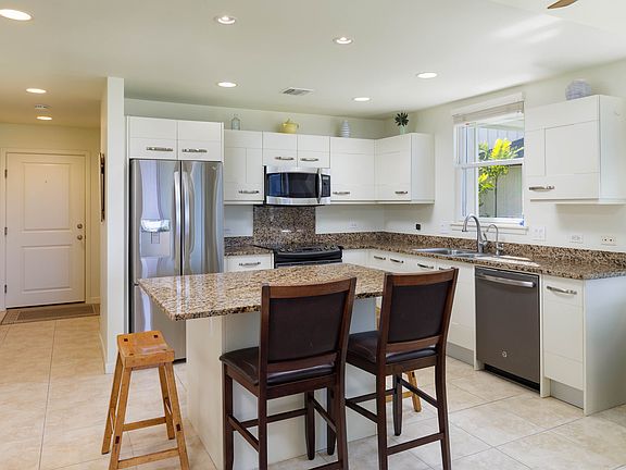 5th image of 78-6833 Alii Dr APT M2