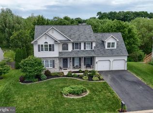 9 Village Dr #L-0021, Fredericksburg, PA 17026