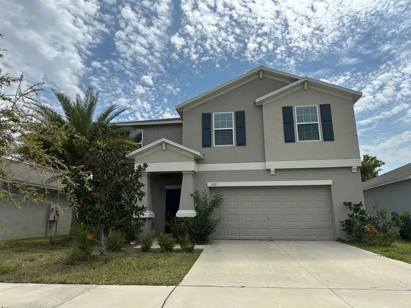 1704 Broad Winged Hawk Dr, Ruskin, FL 33570