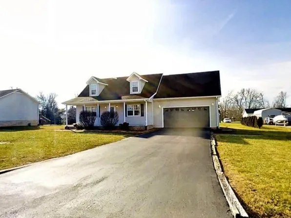 4546 Windsong Dr, Cookeville, TN 38501