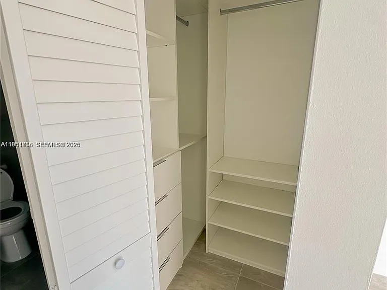 16546 NE 26th Ave #4J — Photo 13