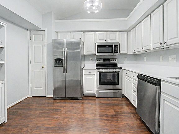 3rd image of 7370 Ridge Edge Ct APT C