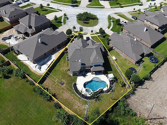 2nd image of 4819 Sabero Ln